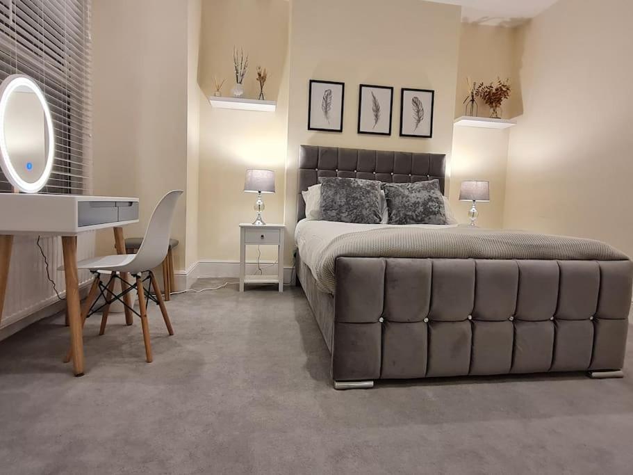 Double Room In Shared Flat London Exterior foto